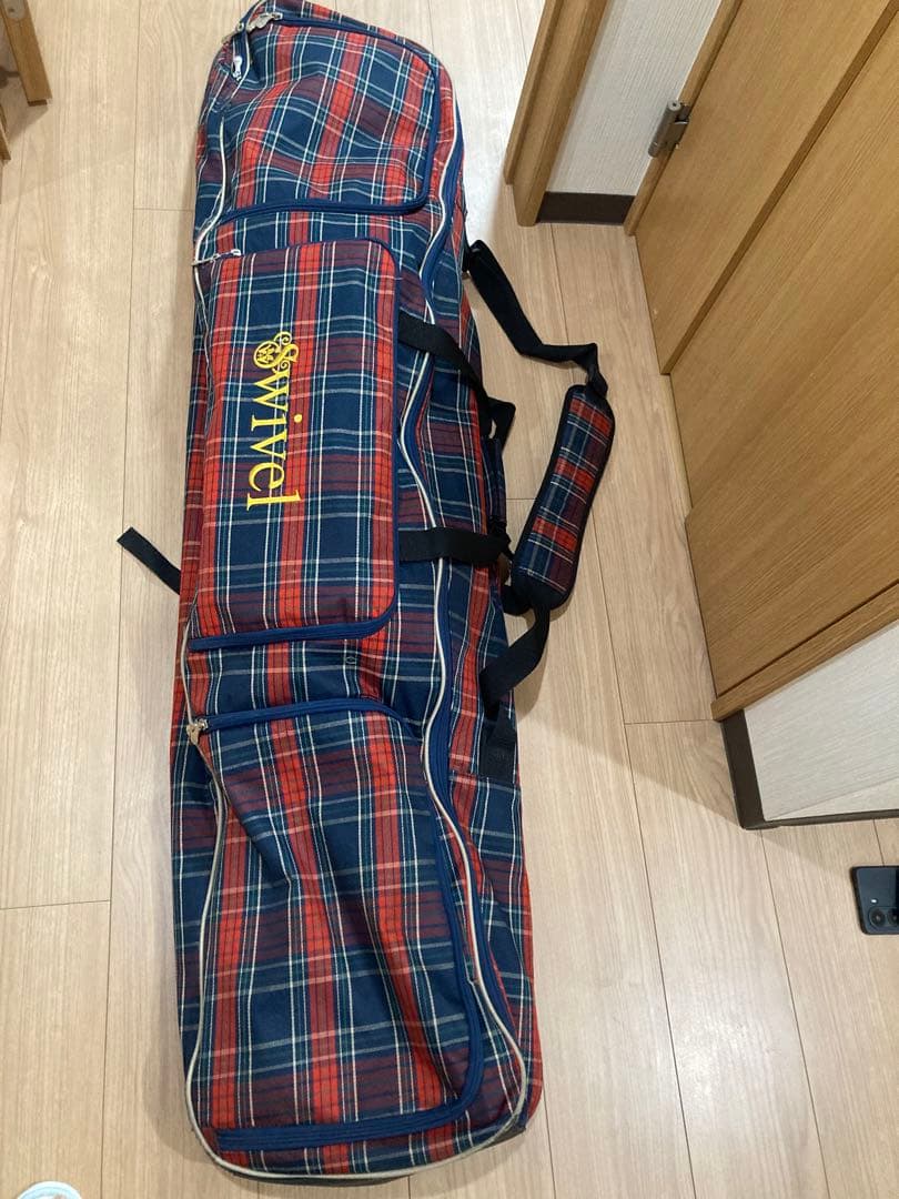 Ride スノーボードとバッグ チェック柄