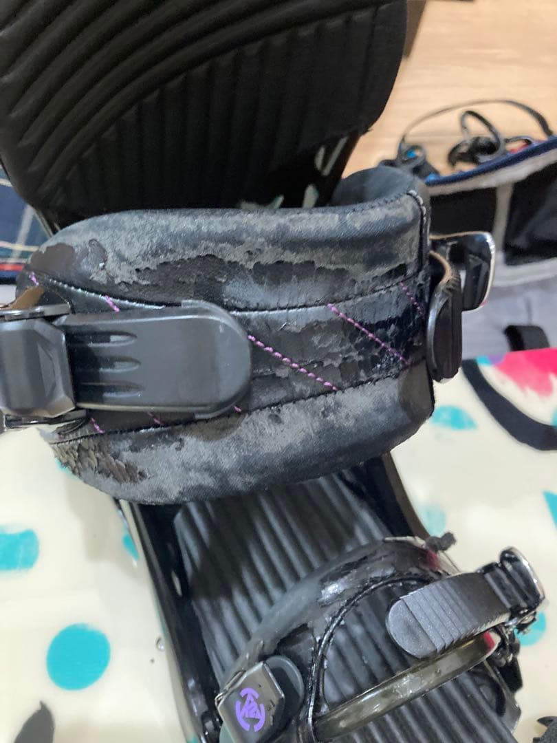 Ride スノーボードとバッグ チェック柄