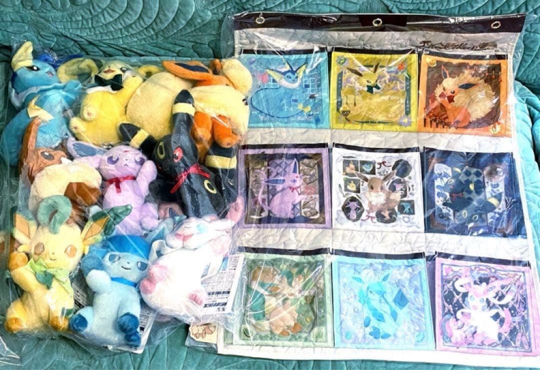 ポケモン Eevee Collection ぬいぐるみ & ウォールポケット