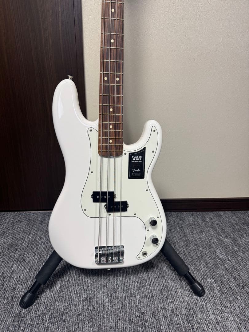 おまけ付き　Fender prayer Precision Bass ホワイト