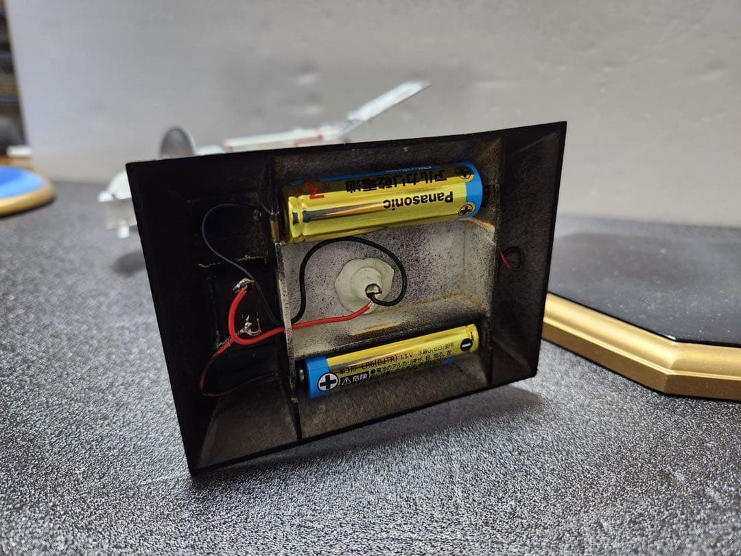 精密再現！　謎の円盤UFO 有名モデラー渾身の逸品 コンピュータ偵察衛星SID