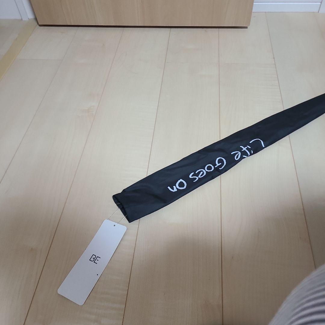 bts Life Goes On　傘