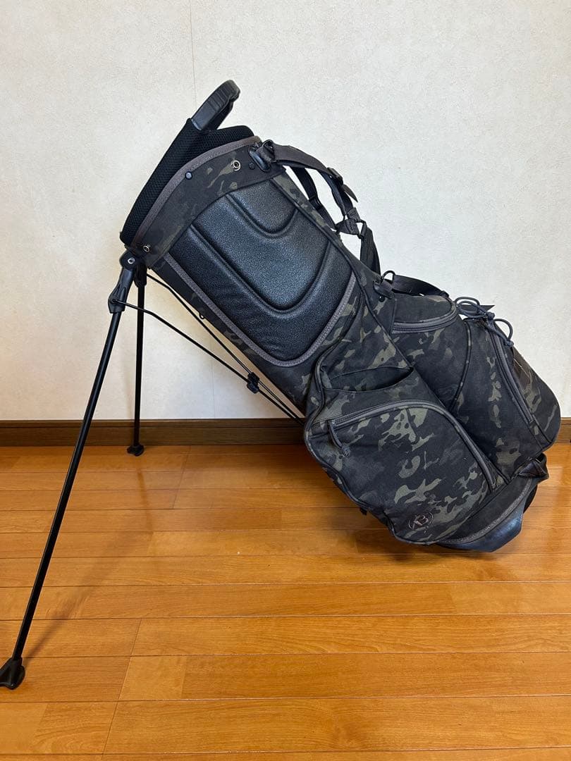 BRIEFING 迷彩柄 キャディバッグ