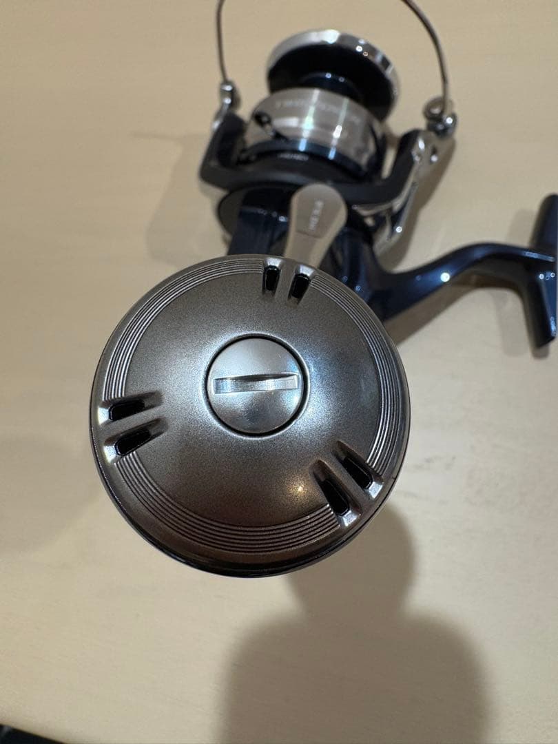 ツインパワー SW 8000HG 替えスプール リールガード付き