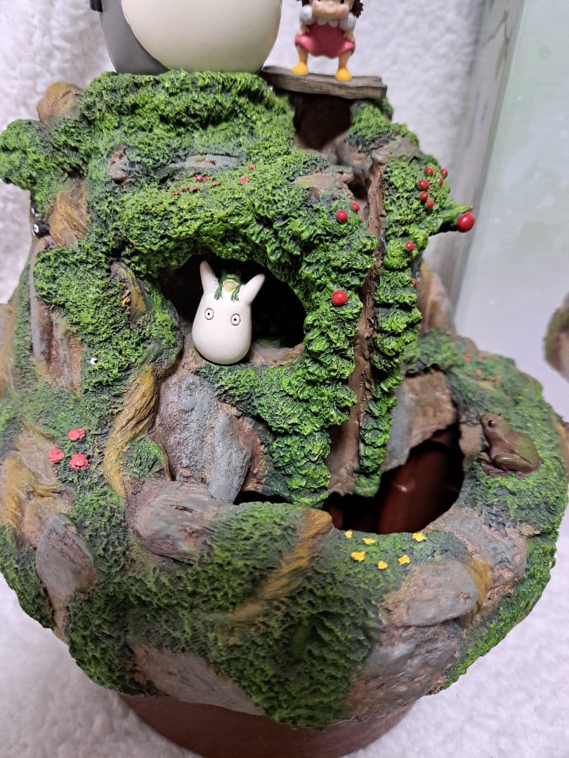 ジブリ　となりのトトロ　ウォーターガーデン　めいとトトロの川遊び