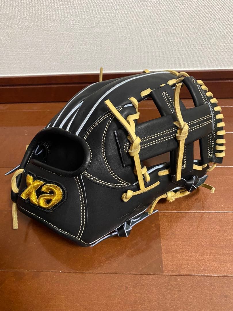 ザナックス硬式グローブ