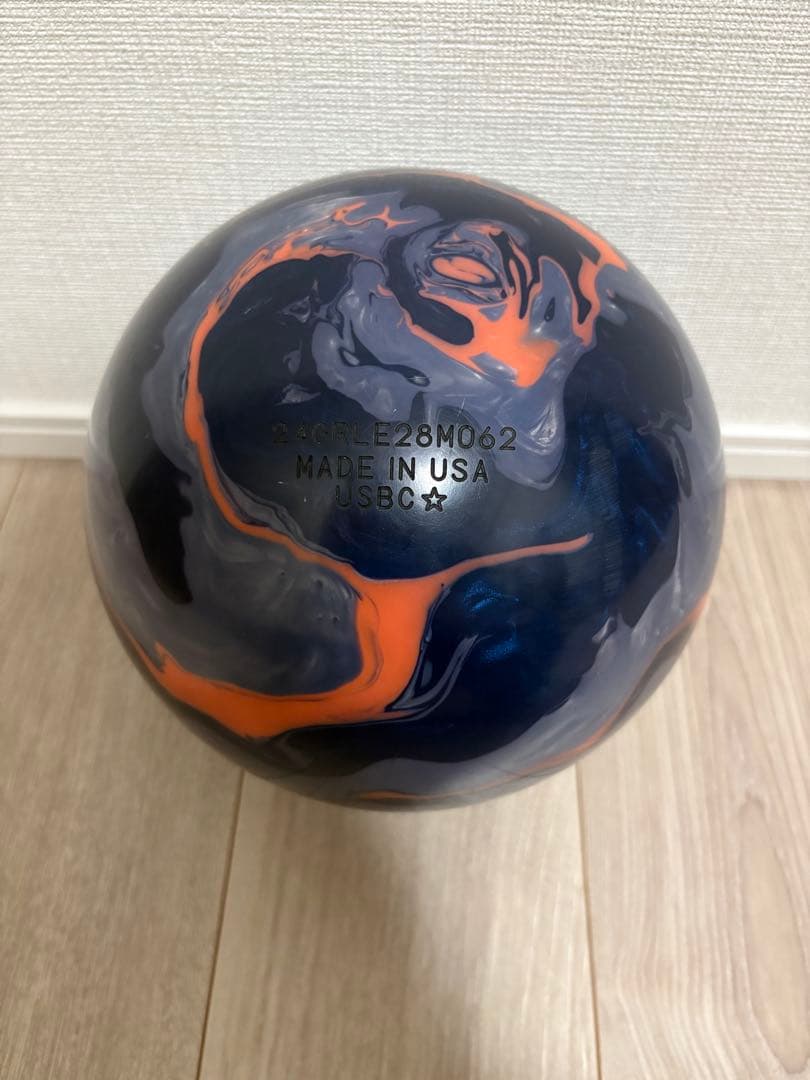 『美品』 900global ハーシュリアリティパール 15P ボウリングボール