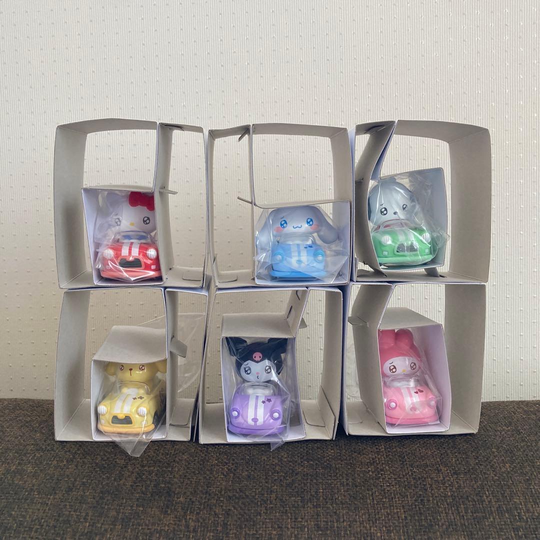 サンリオ　Sanrio トミカ　TOMICA ノーマルコンプ