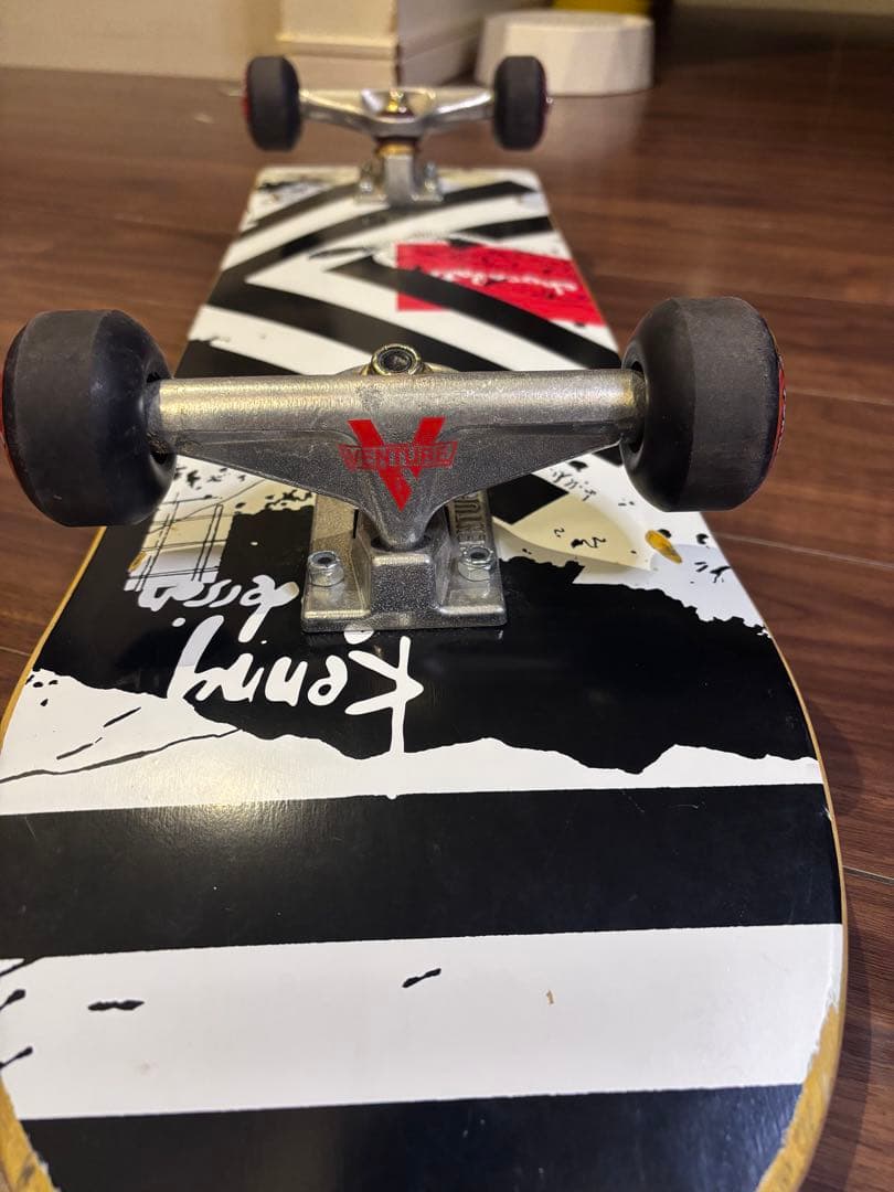 スケボーコンプリート chocolate venture spitfire