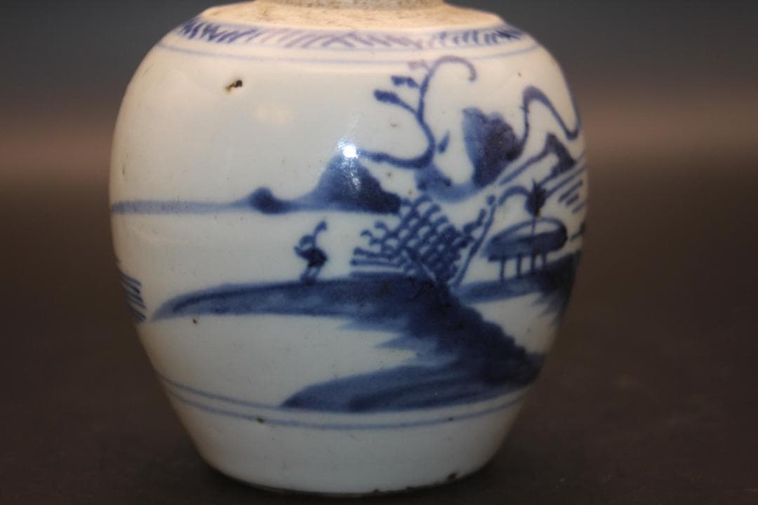 【海】古染付　清時代　人物山水絵中壺　本物保証！ 骨董品 時代品 美術品