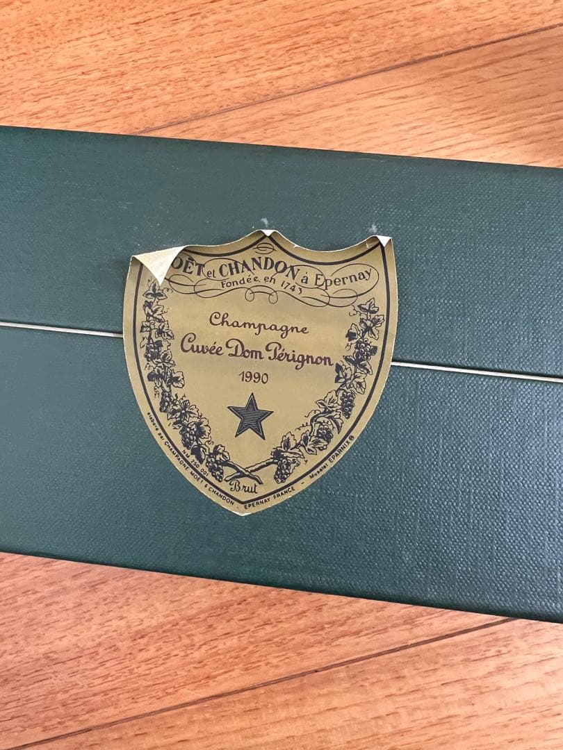 ドン・ペリニヨン シャンパン 1990年