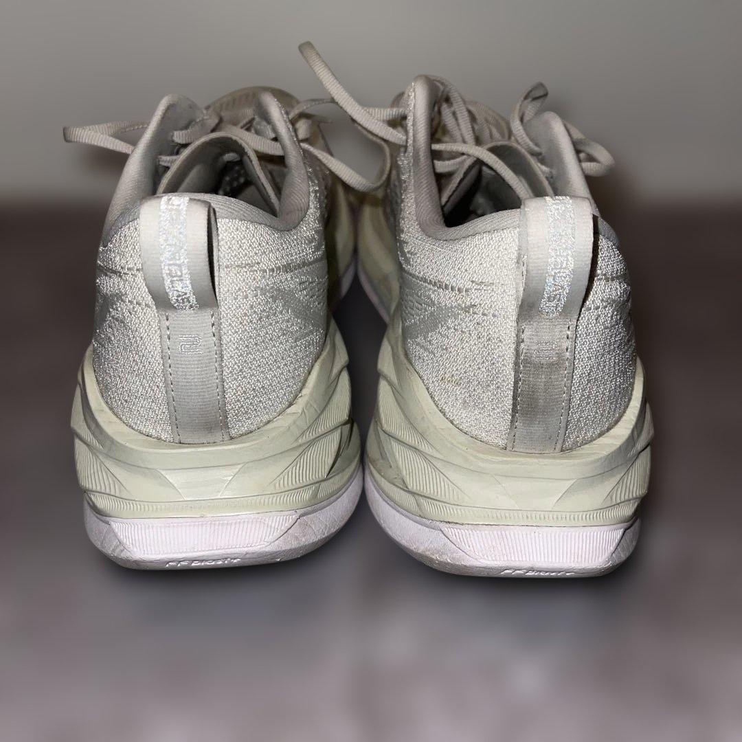 asicsスーパーブラスト2 26cm