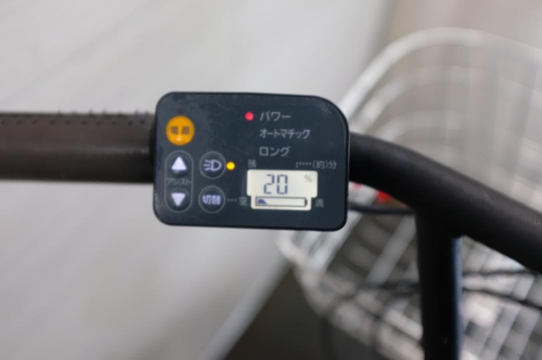 パナソニック 　18インチ　3段　8.9Ah（5点灯）充電器あり