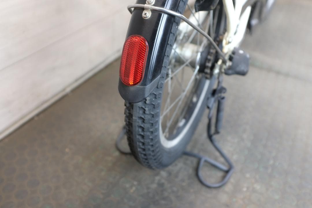 パナソニック 　18インチ　3段　8.9Ah（5点灯）充電器あり