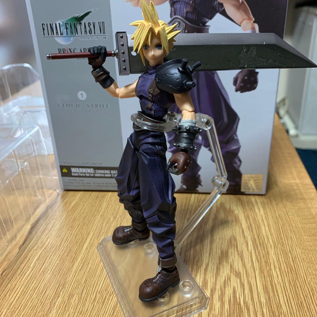 ファイナルファンタジーVII クラウド・ストライフ ブリングアーツ
