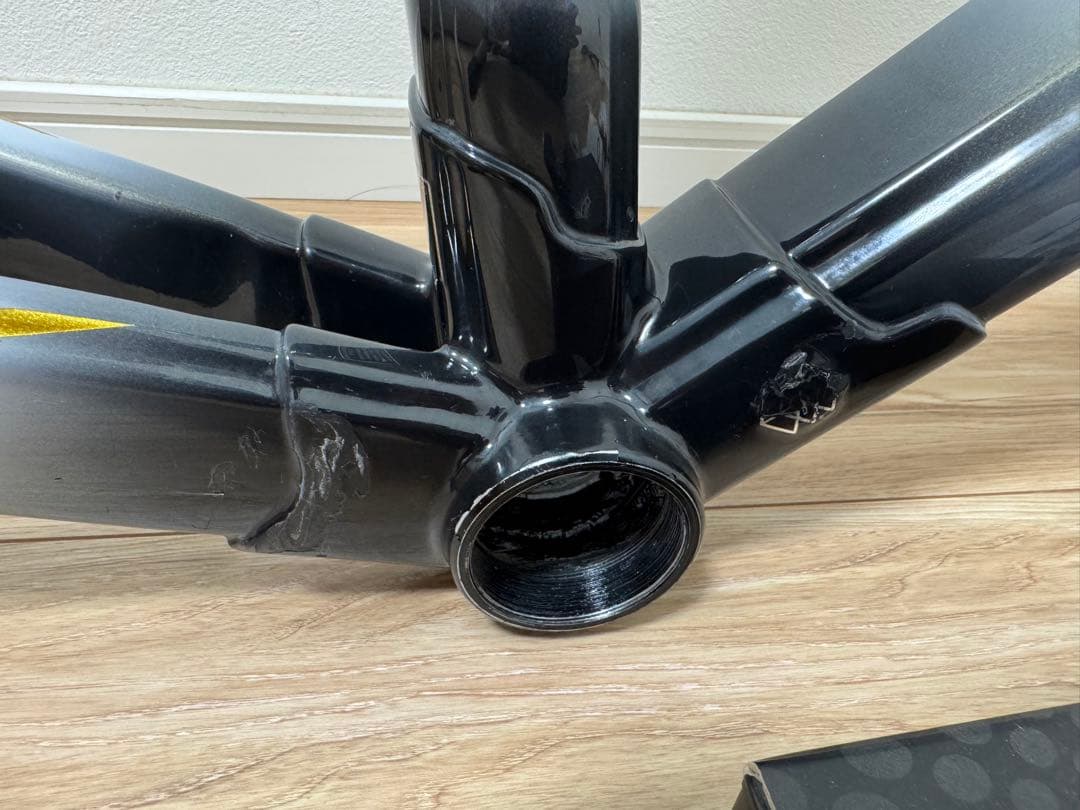 COLNAGO ロードバイクフレーム c64 ALANERA付き