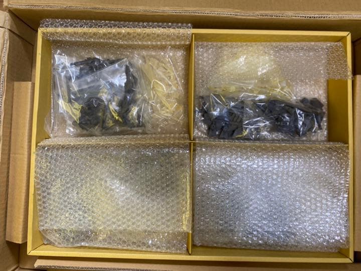 ボークス　FSS 1/100 マイティ・シリーズ3体＋1体