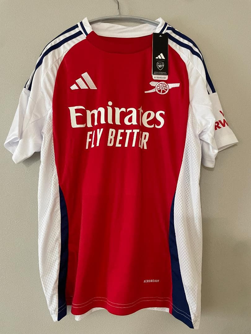 アーセナル冨安ユニ（赤・新品未使用・タグ、袋付き）