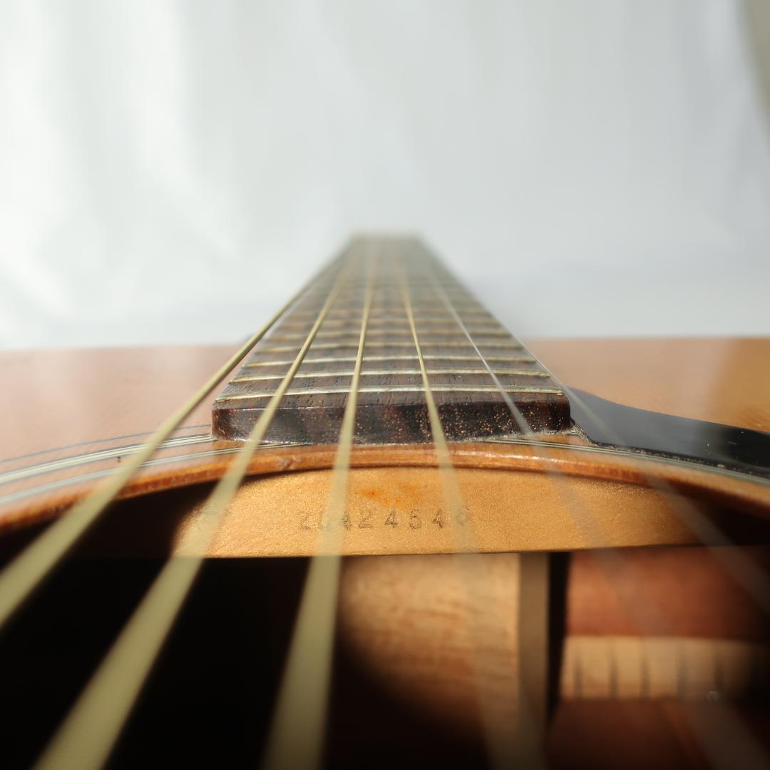 YAMAHA FG-180 赤ラベル ギター ヤマハ製ハードケース付