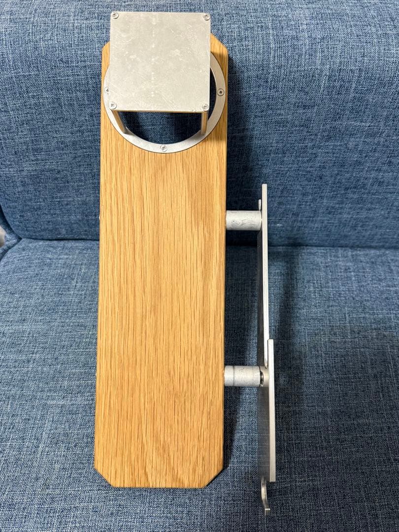 インアバンス「ONES TABLE（ワンズテーブル）