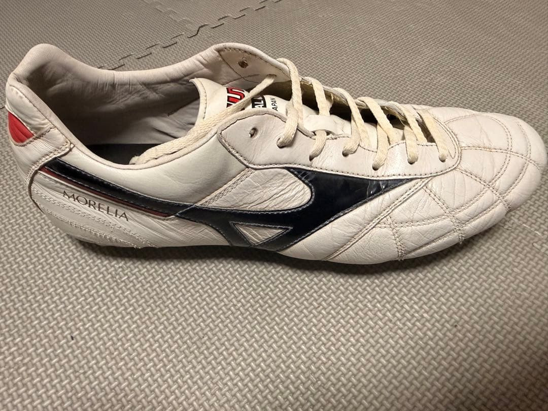 サッカー　ミズノモレリア　スパイク