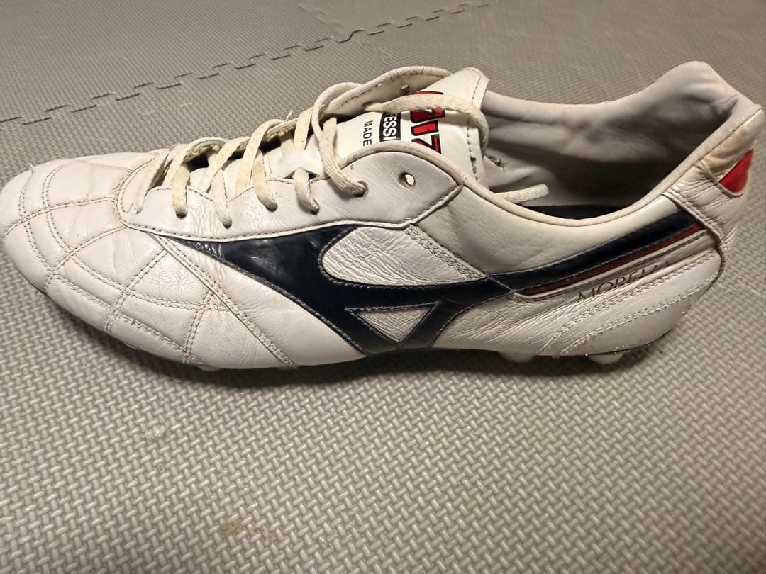 サッカー　ミズノモレリア　スパイク
