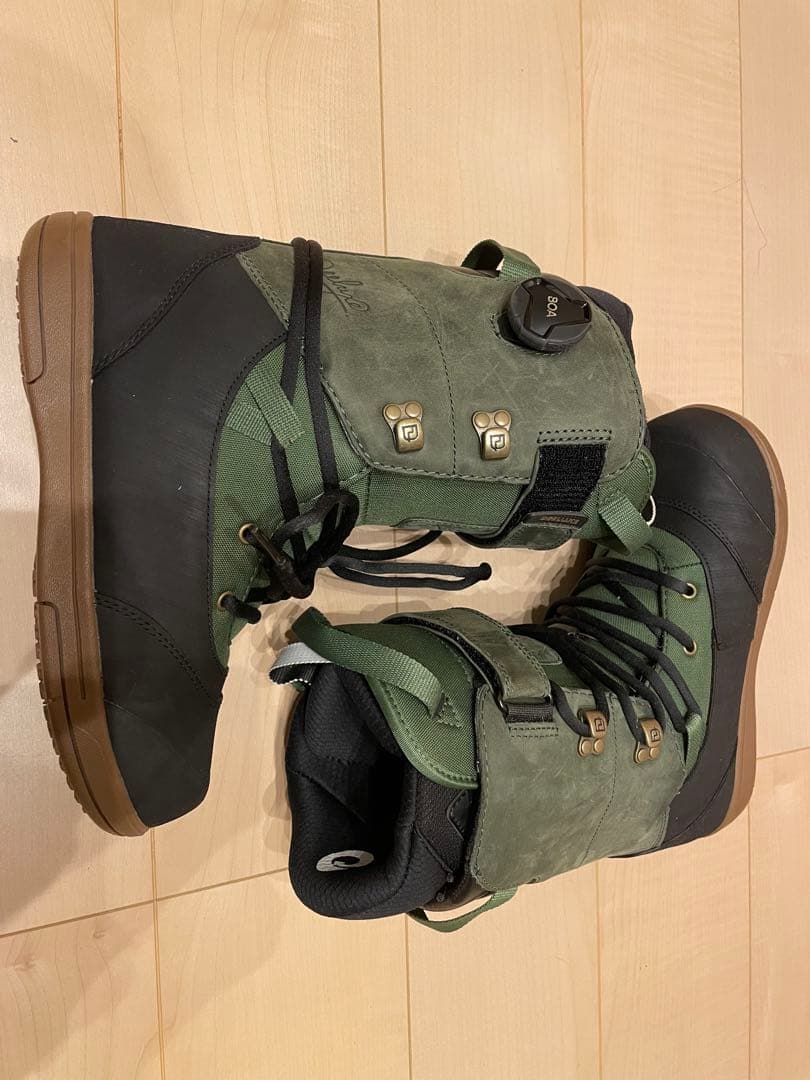 DEELUXE ARETHRIN スノーボードブーツ