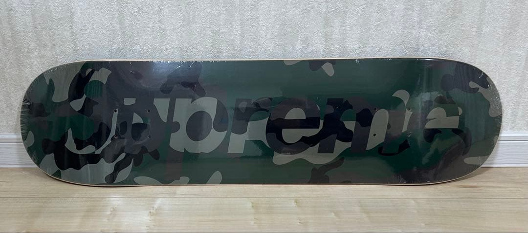 スケートボード Supreme 20AW Camo Logo Skateboard