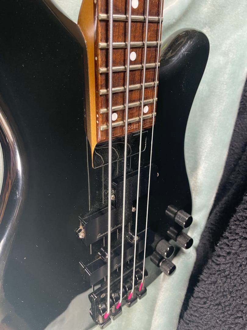 グローバー　ジャクソン　アクティブベース