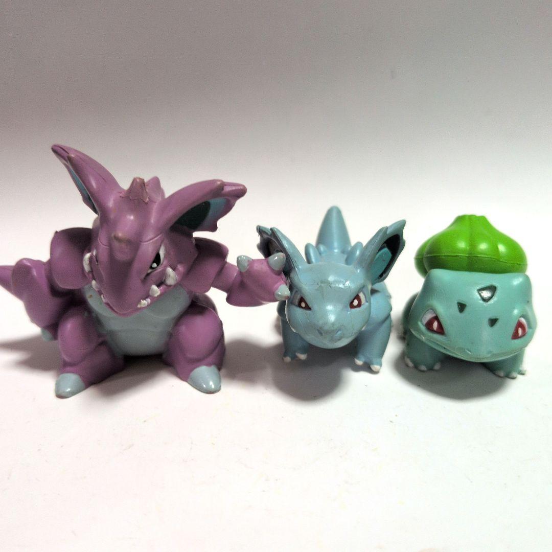 モンコレ初期フィギュア32体セット 任天堂ポケモン（最後のページに5体追加）