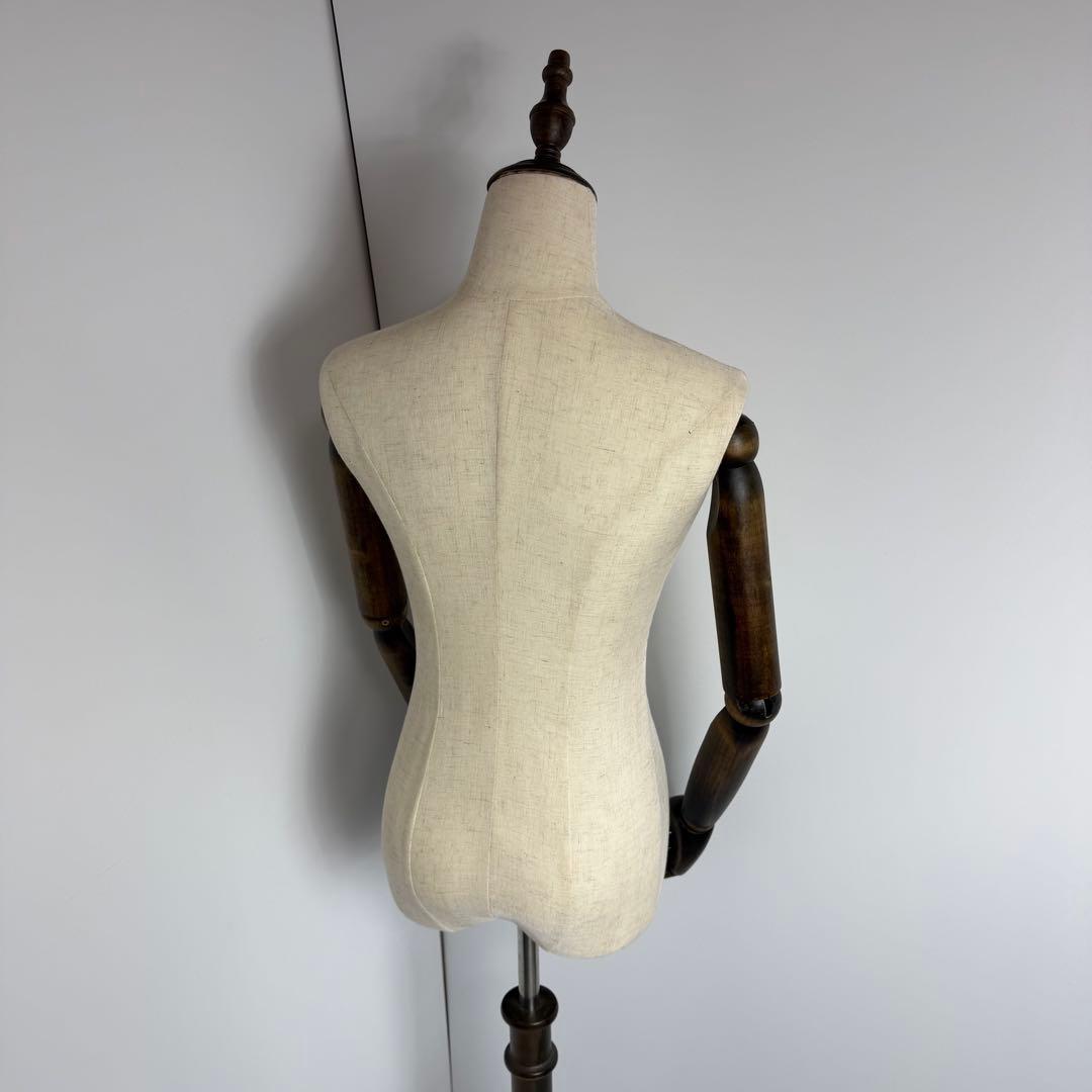 良品　トルソーマネキンレディース 腕付き