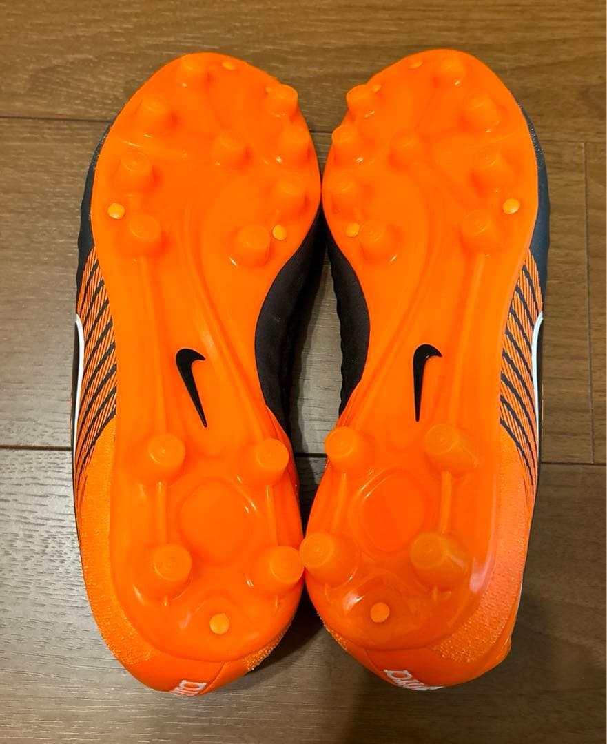 【新品未使用】NIKE MAGISTA OPUS Ⅱサッカー　スパイク　マジスタ