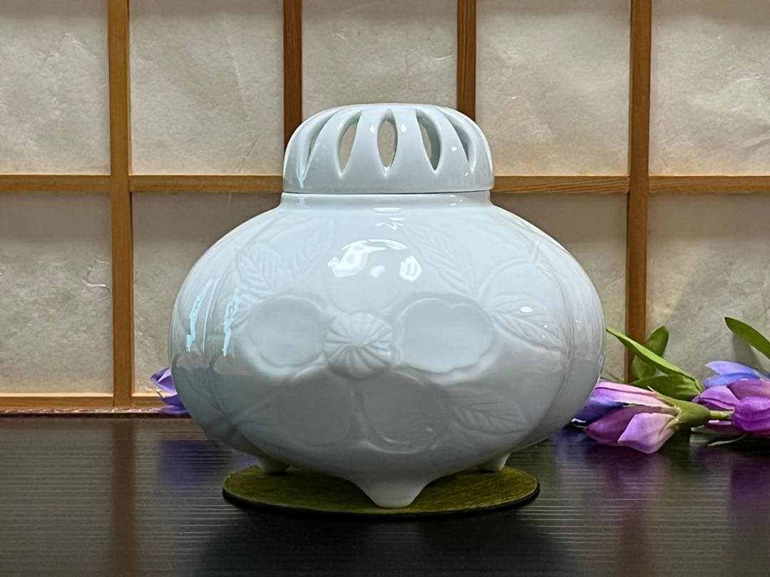 (ト14) 平戸焼 [十五代 中里茂右衛門] 香爐　白磁　茶道具