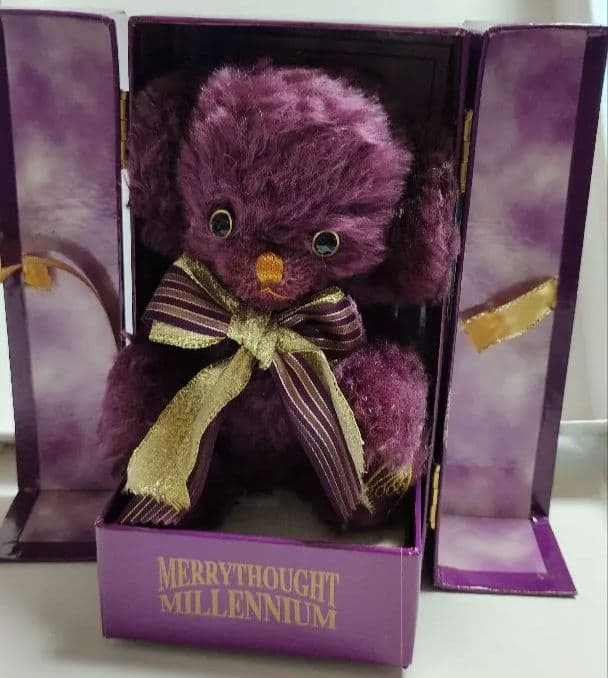 メリーソート社　ミレニアムチーキーテディベア　箱付