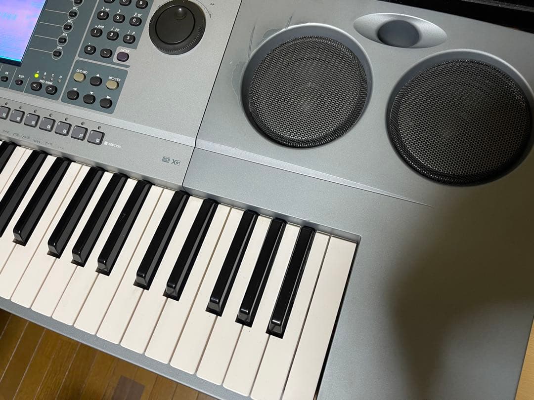 EOS B2000 YAMAHAシンセサイザー (ジャンク)