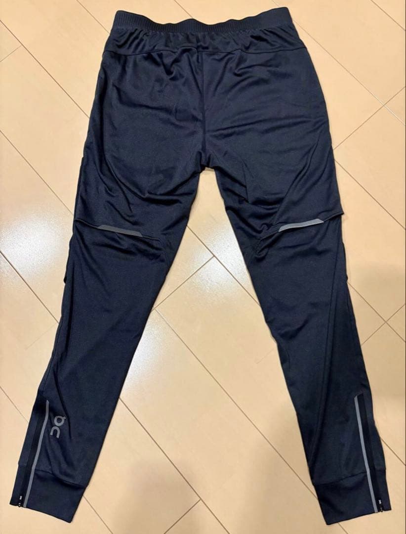 on whether pants ランニングウェア