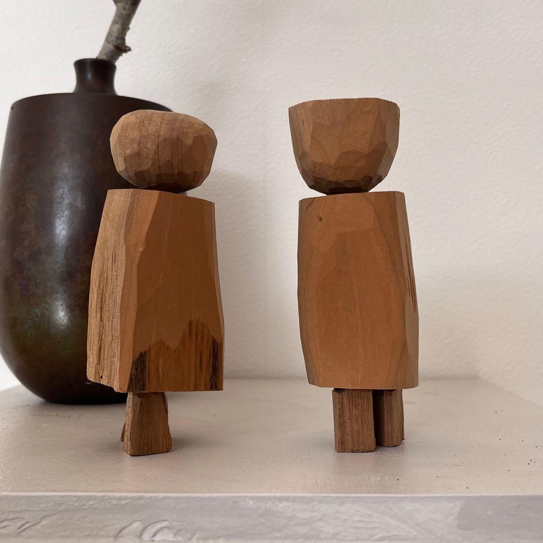 民藝　工芸品　オブジェ　木彫り 手彫り 抽象的な人