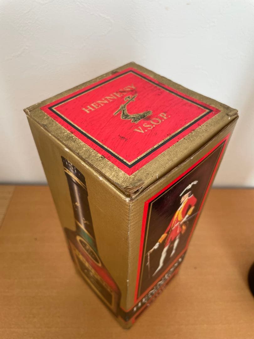 古酒 HENNESSY V.S.O.P. 特級表記