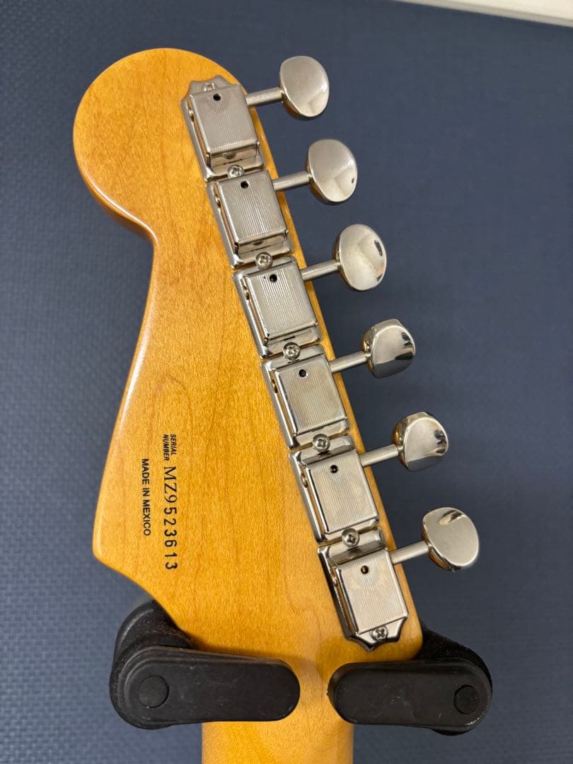 fender mexico ストラトキャスター　セイモアダンカン