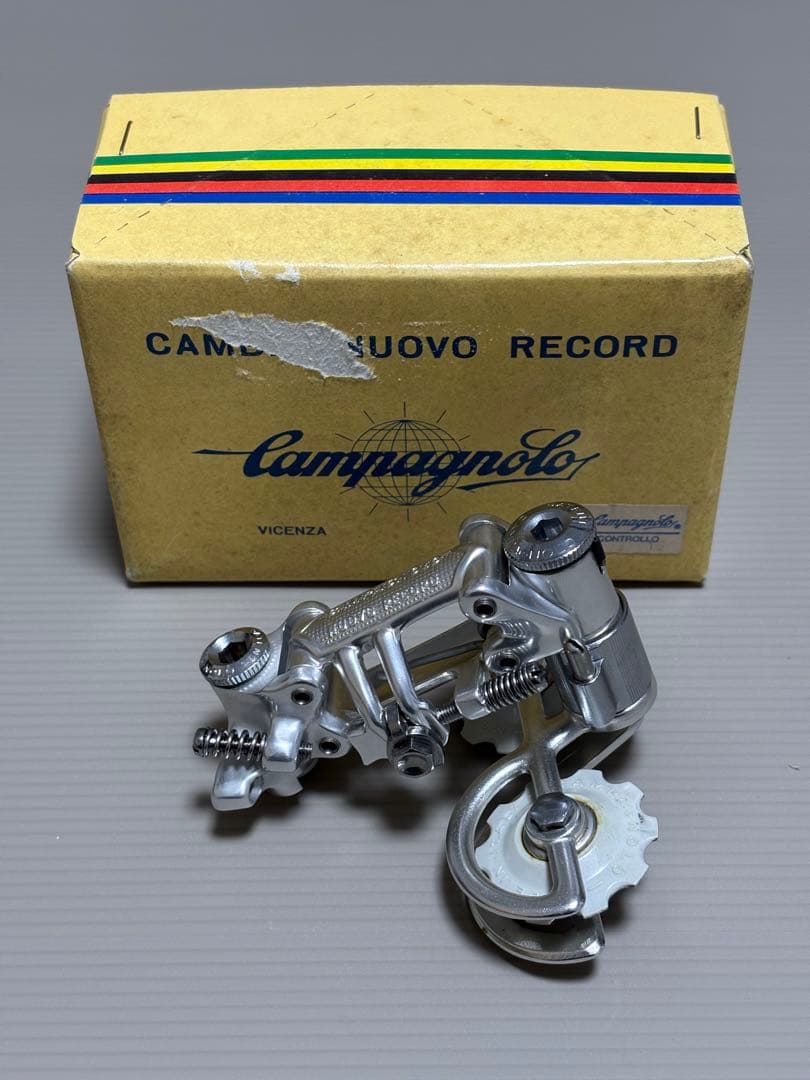 ✨新品未使用カンパヌーボレコードリアディレイラー✨