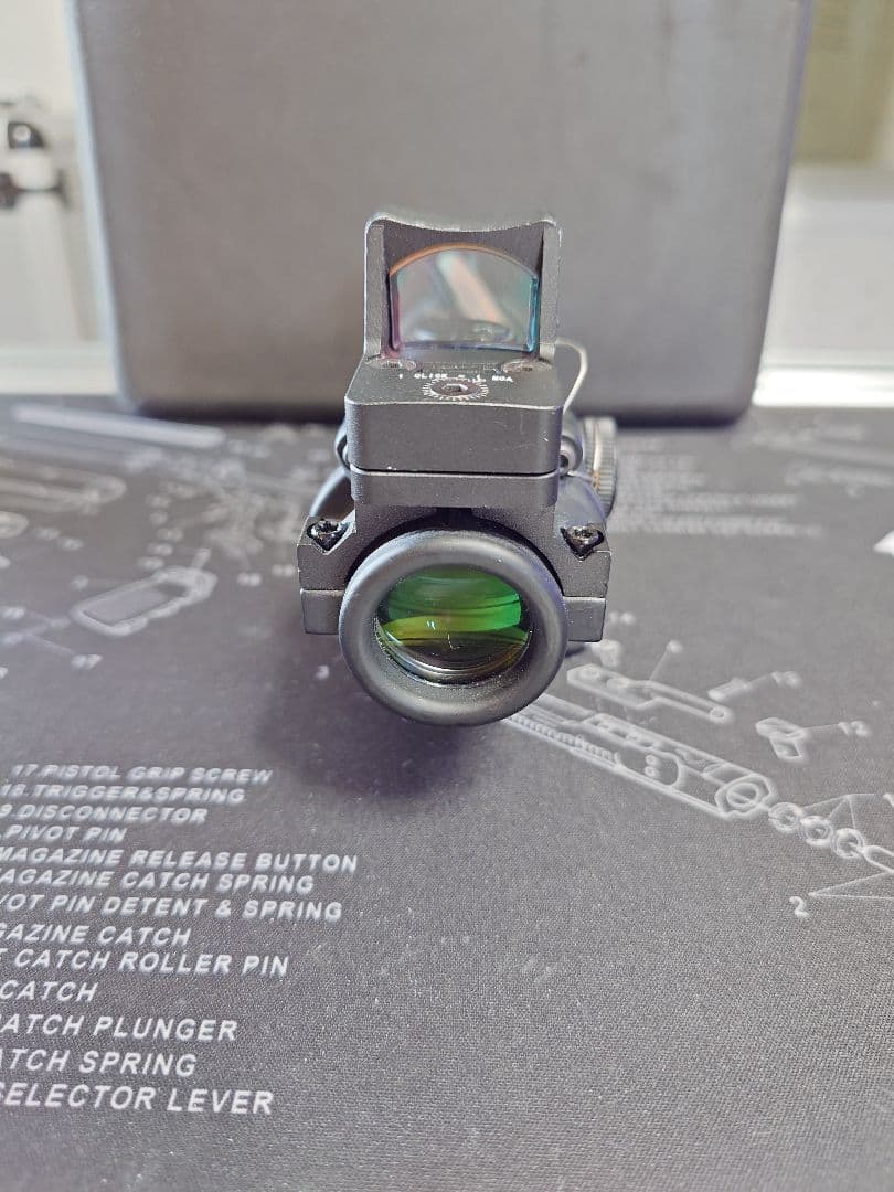 Trijicon ACOGサイト ブラック レプリカ