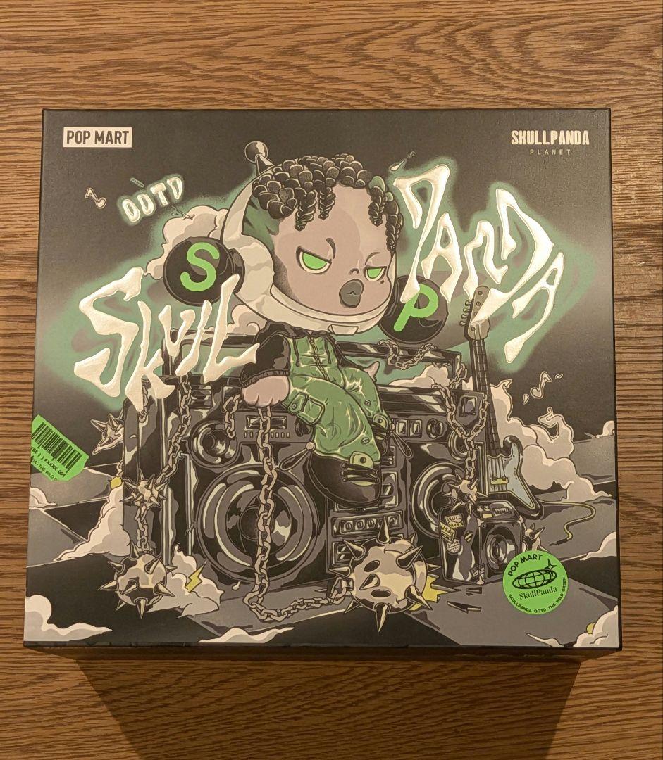 POP MART SKULLPANDA PLANET フィギュア