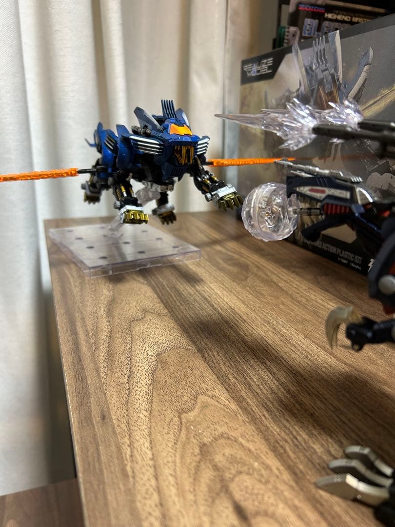 ゾイド　リアライズ　ブレードライガー　全塗装品