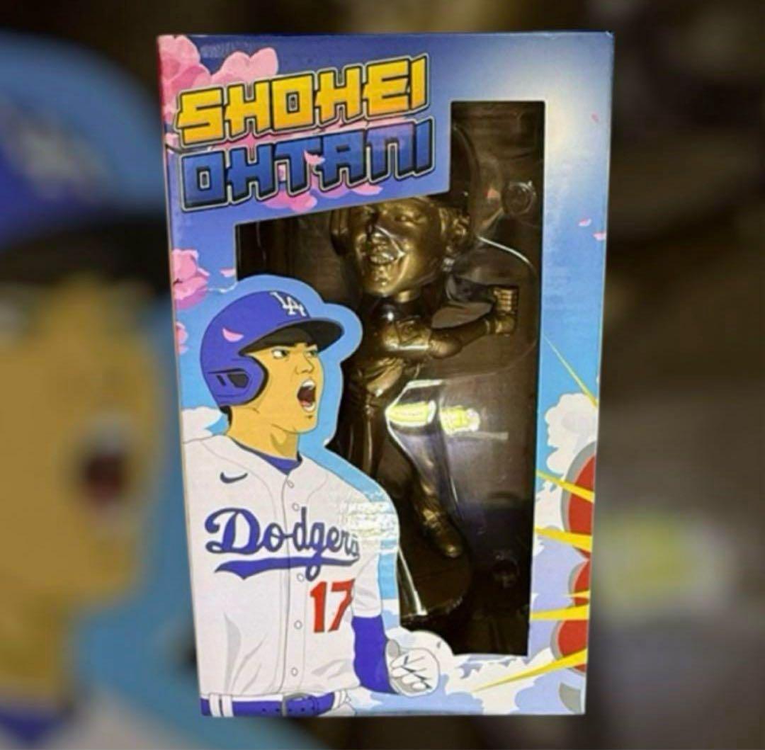 激レア　大谷翔平　ボブルヘッド　ゴールド　年間シート保持者のみ　新品