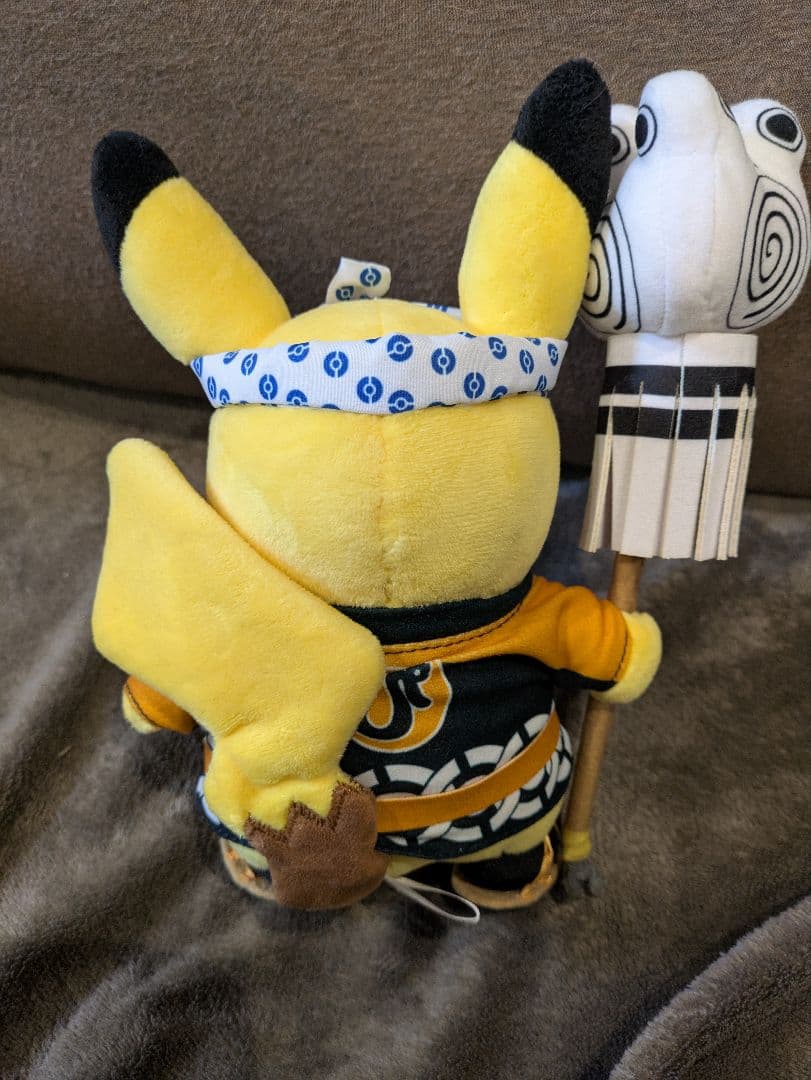ポケモンセンター限定 火消し姿のピカチュウ ぬいぐるみ