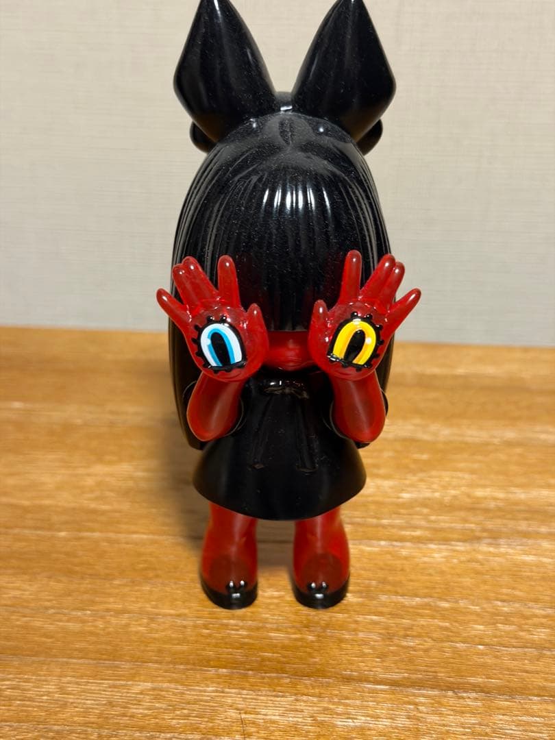 GRAPE BRAIN 手の目少女”にぎるちゃん” シュラバタッグ