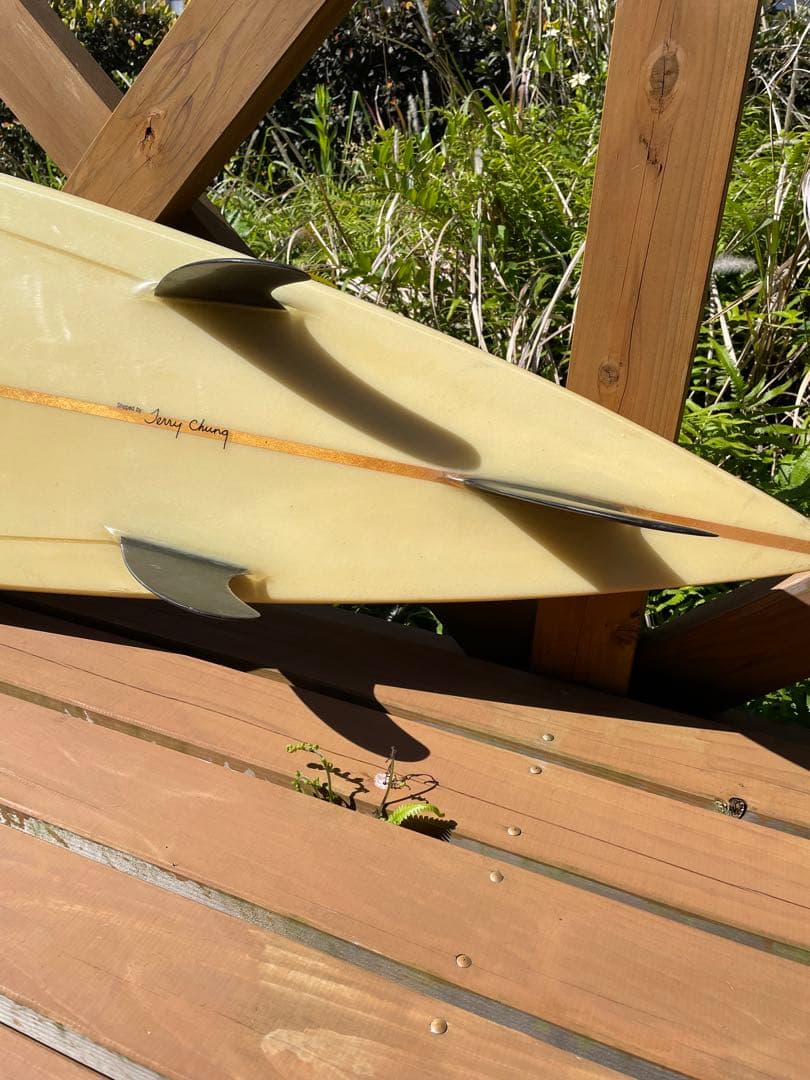 サーフボード　ガンタイプ