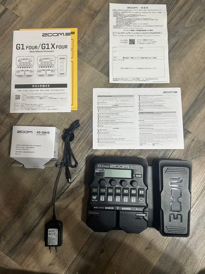 ギター Zoom G1X FOUR