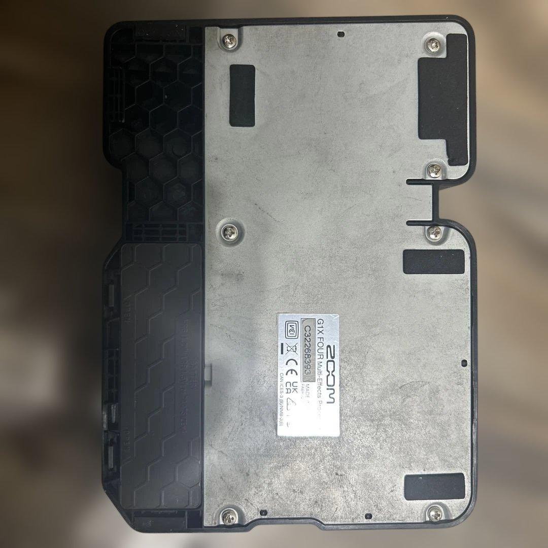 ギター Zoom G1X FOUR