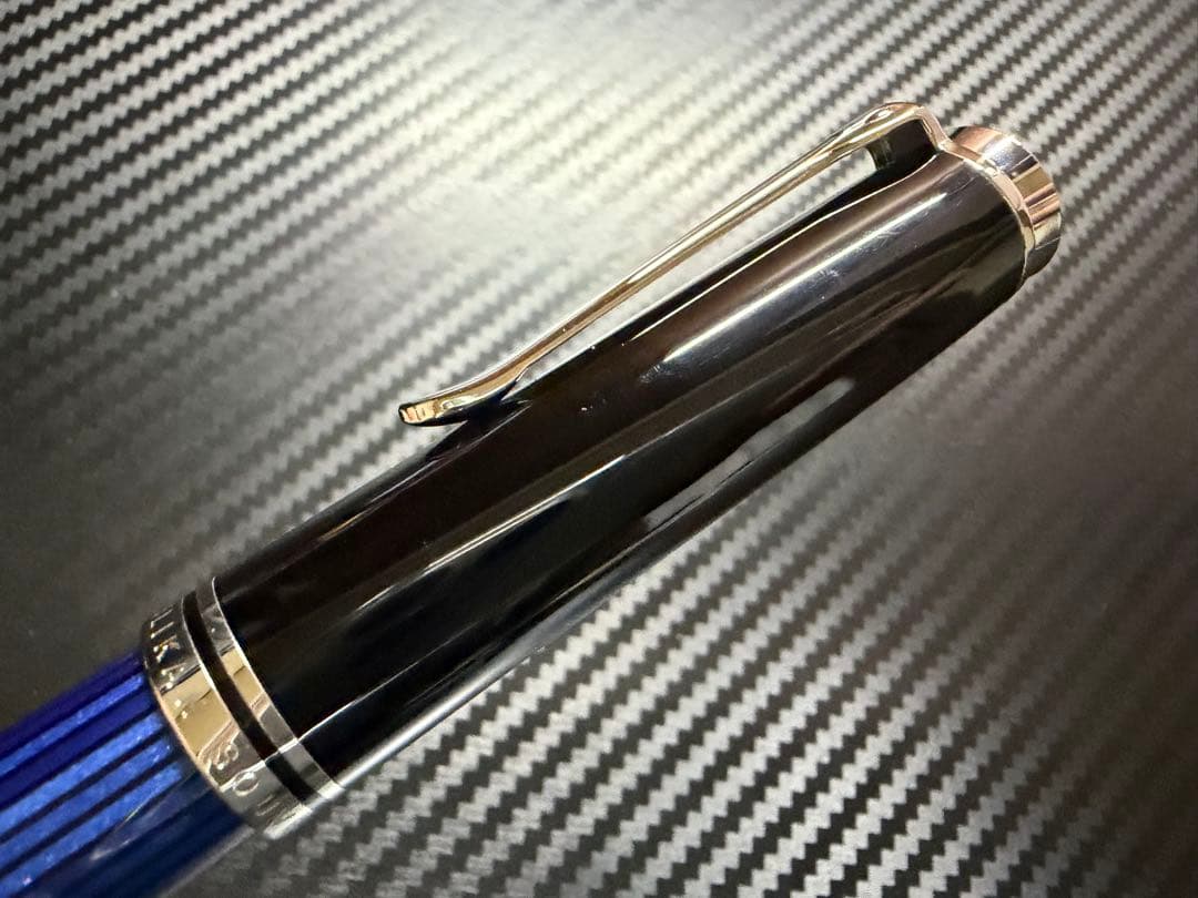 未使用に近い ペリカン スーベレーン M805 F 万年筆 青縞 シルバートリム